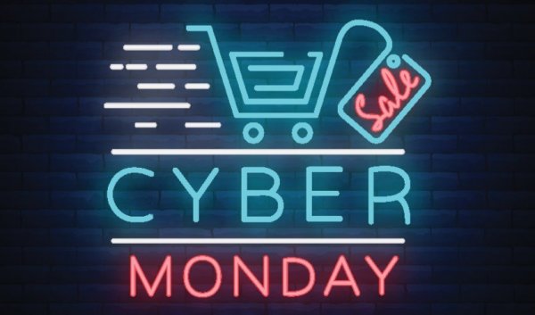 Σε ρυθμούς Black Friday – Cyber Monday: Κύμα εκπτώσεων και προσφορών στην αγορά