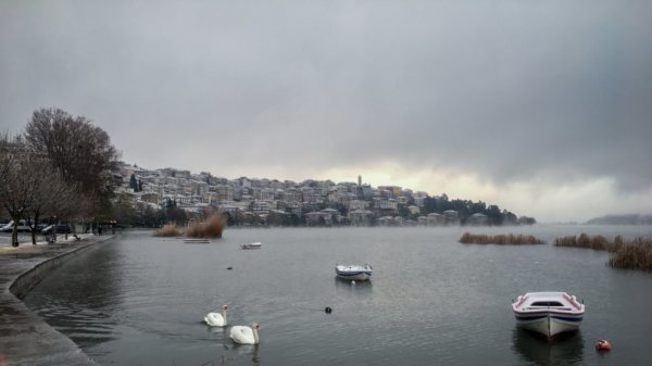 Τριήμερο 28ης Οκτωβρίου: Οι πιο δημοφιλείς τουριστικοί προορισμοί- 100% πληρότητα στην Καστοριά