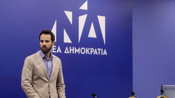 Ν. Ρωμανός: «Είτε ο κ. Τσουκαλάς νομίζει ότι έγινε εκπρόσωπος του ΣΥΡΙΖΑ, είτε το ΠΑΣΟΚ έγινε για τα καλά ΣΥΡΙΖΑ»