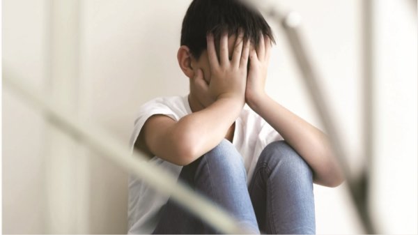 Παγκόσμια έρευνα: Θύματα σεξουαλικής κακοποίησης στο διαδίκτυο πάνω από 300 εκατομμύρια παιδιά κάθε χρόνο