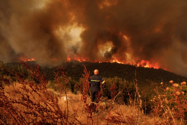 Φωτιά σε χαμηλή βλάστηση στην Αμπελιά Φαρσάλων και στον Κραννώνα του δήμου Κιλελέρ