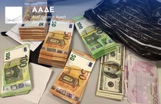 AAΔΕ: Μαύρο χρήμα, λαθραία τσιγάρα και ποτά στην τσιμπίδα των Τελωνείων