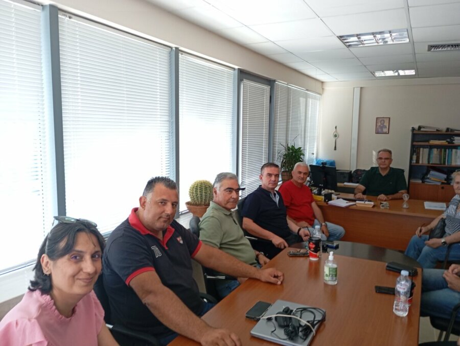 Επίσκεψη ΠΑΚ Θεσσαλίας στον ΕΛΓΑ για προβλήματα αποζημιώσεων