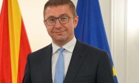 Νέα πρόκληση του Σκοπιανού πρωθυπουργού με μήνυμα σε Μητσοτάκη: Συνηθίστε τη νέα πολιτική μας