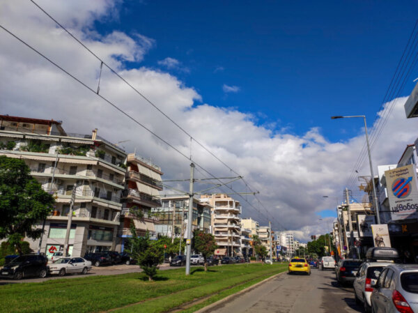 Καιρός: Ανοδος της θερμοκρασίας και τοπικές βροχές σε αρκετές περιοχές – Πού θα έχει καταιγίδες