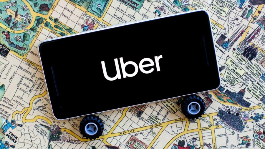 Αύξηση 47% στη χρήση της εφαρμογής Uber από τους τουρίστες στην Αθήνα