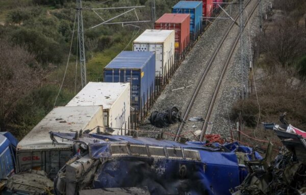 Tέμπη: Έψαξαν τις κάμερες για το ύποπτο “φορτίο” της τραγωδίας προ …δύο ημερών