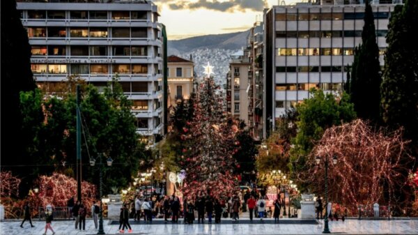 Καιρός: Ηλιοφάνεια και άνοδος της θερμοκρασίας σήμερα – Νέα κακοκαιρία από την Παρασκευή