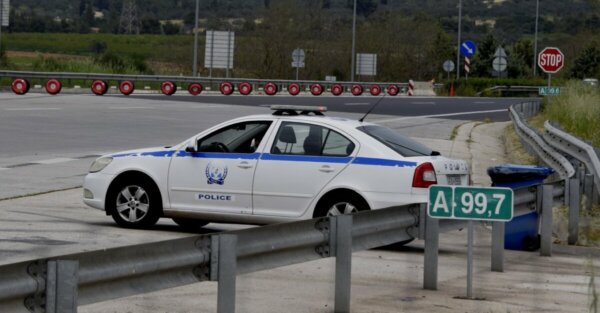 Θεσσαλονίκη: Συνελήφθη 45χρονος οδηγός φορτηγού που μετέφερε παράνομα οκτώ μετανάστες