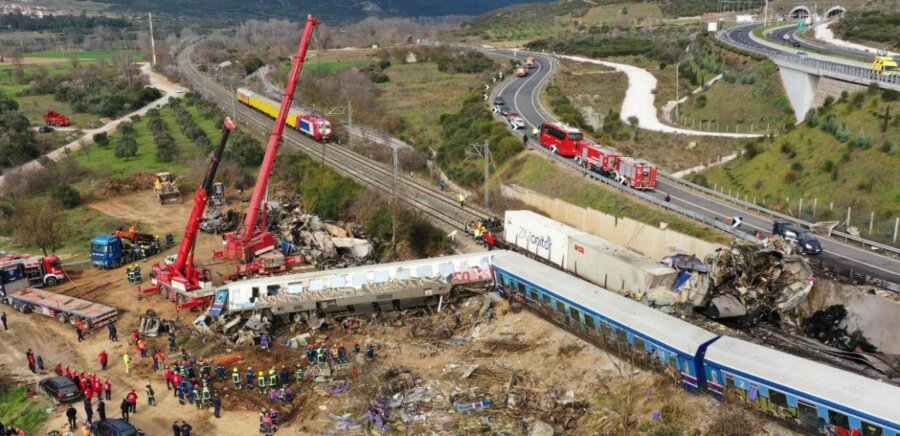 Χωρίς απάντηση για τις εκρήξεις το τελικό πόρισμα για τα Τέμπη