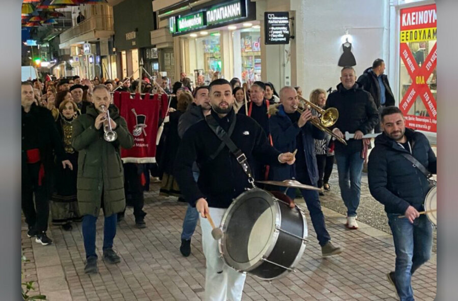 “Φανός” από την Κοζάνη και παραδοσιακή αποκριάτικη εκδήλωση στα Τρίκαλα