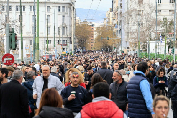 Λαοθάλασσα στο Σύνταγμα