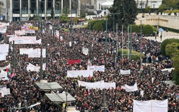 Δημοσκόπηση: Πτώση για τη ΝΔ μετά τα μεγαλειώδη συλλαλητήρια – Μονοψήφια η διαφορά με το ΠΑΣΟΚ – Θέλουν πρόωρες εκλογές