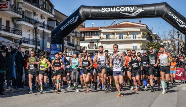 Τρίκαλα: Με ρεκόρ συμμετοχών πραγματοποιήθηκε ο Ημιμαραθώνιος Καλαμπάκα – Τρίκαλα